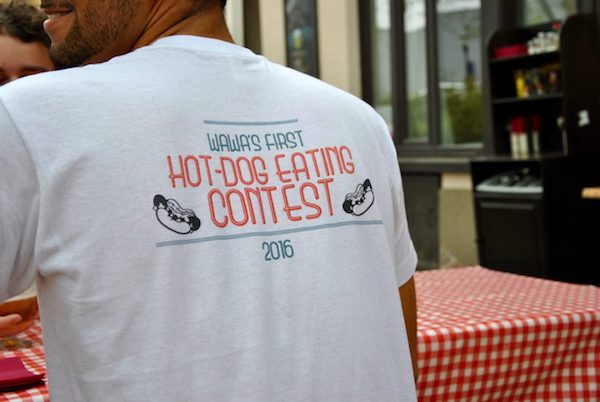 Hot dog contest Strasbourg Wawa Bar