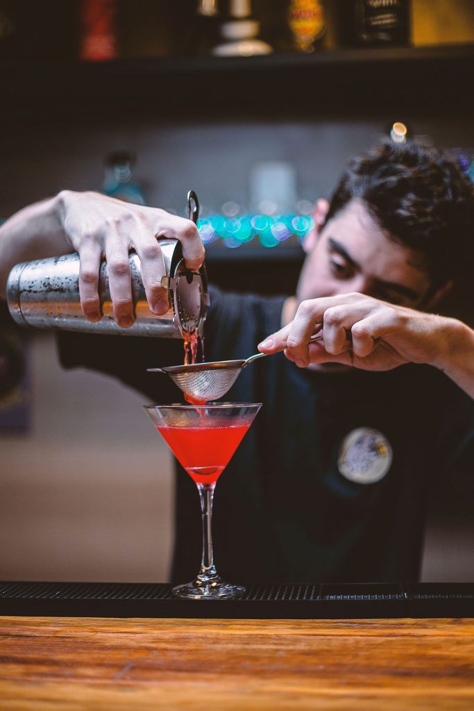 cocktail-bar-new-york-night