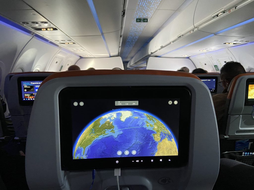 écran tactile avion compagnie aérienne Jet Blue, voyage à New York